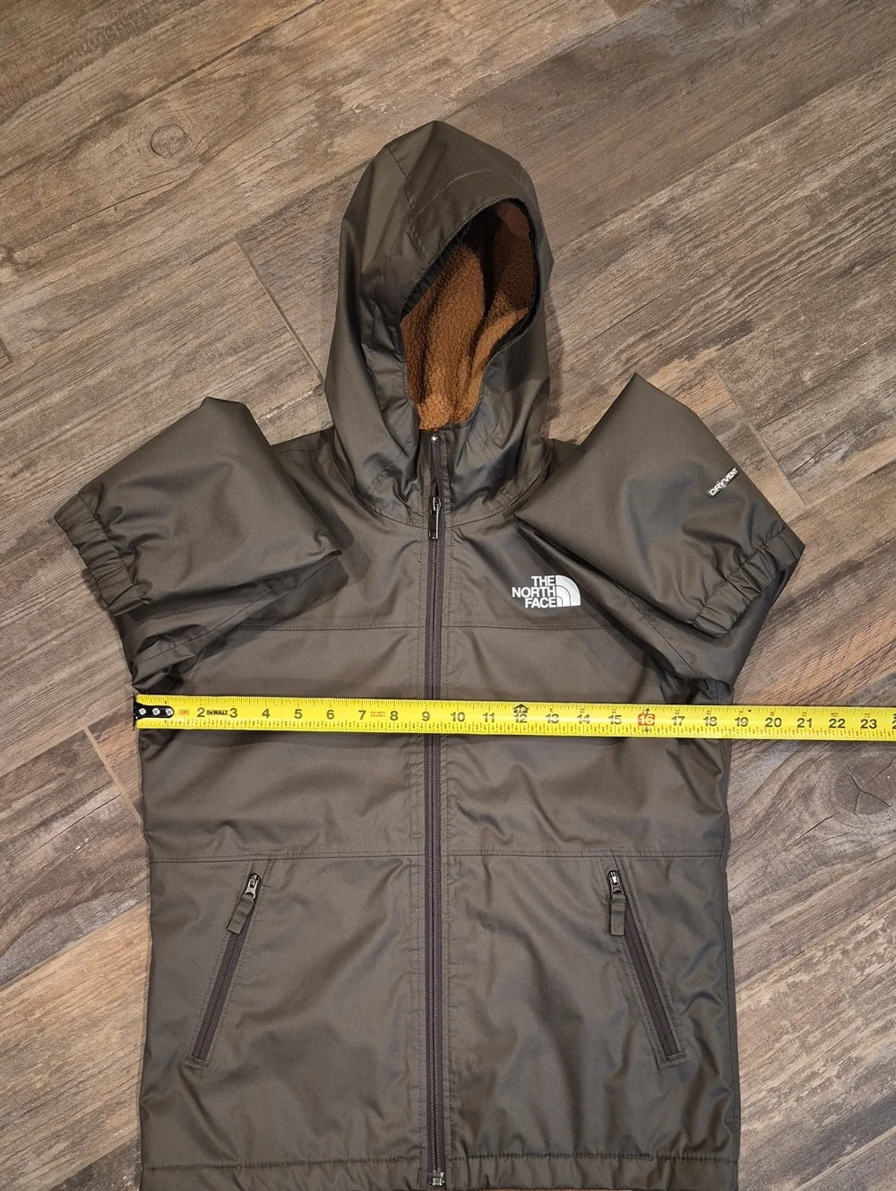 Boy's The North Face Warm Storm Hooded Jacket, Zipper Closure, Large Size 12